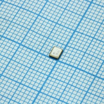 Кварцевый резонатор 12.0 МГц WTL3M85266FO QSMD 3.2x2.5x0.8