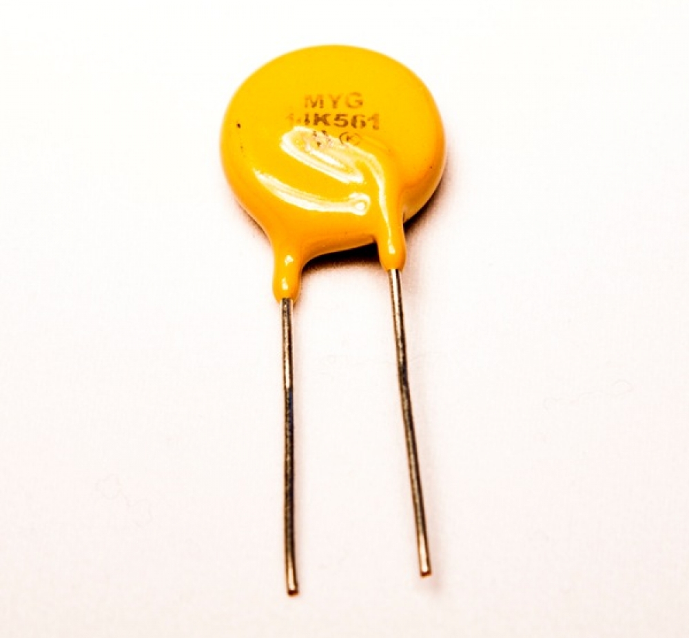 Варистор MYG14K561 450VDC  350AC Imax=50A